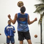 ポストプレーとは よくわかるサッカー用語解説 Telesoccer